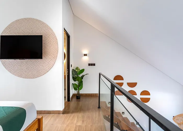 Cove Anantaha Loft & 3*